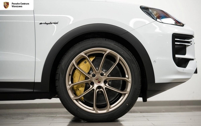 Porsche Cayenne cena 1040108 przebieg: 1, rok produkcji 2023 z Warszawa małe 172